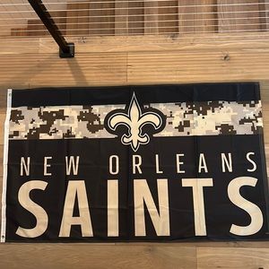 NEW ORLEANS SAINTS FLAG NWOT